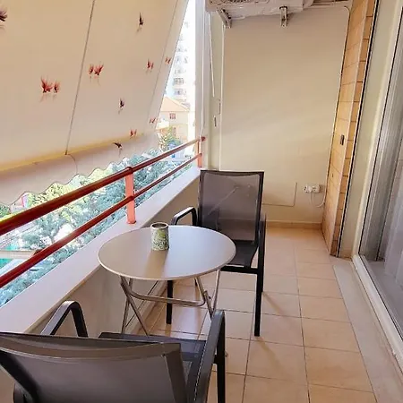 Small Studio Near The Olimpik Park Apartmán *